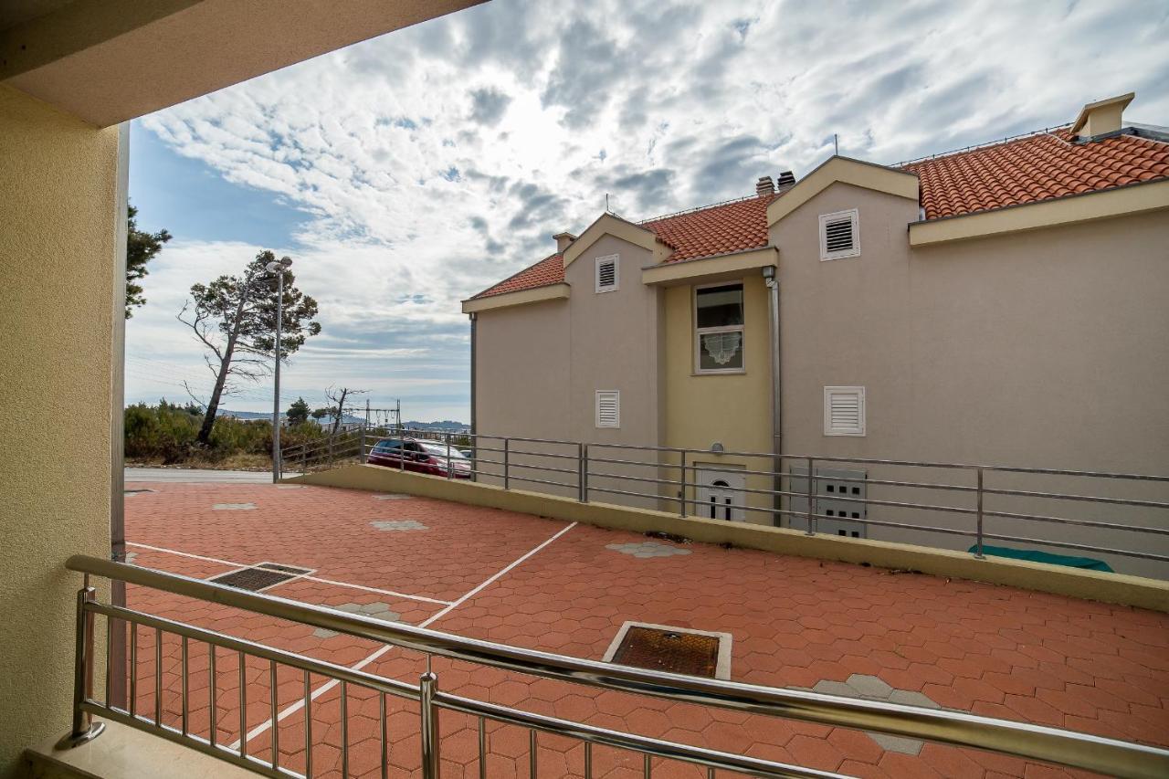 Kike Apartment *
